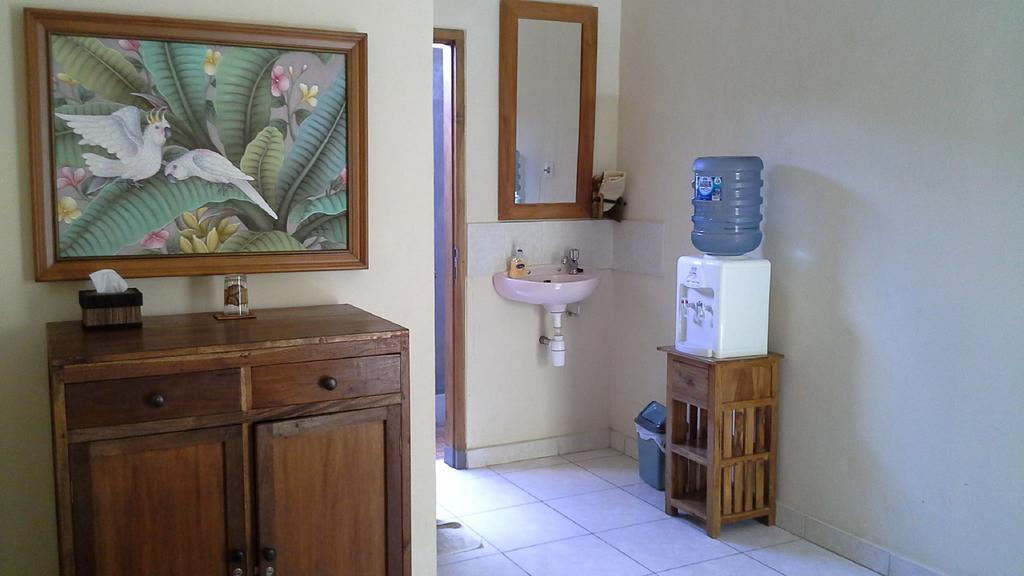 Jimbaran Home Stay Bali Pecatu Oda fotoğraf